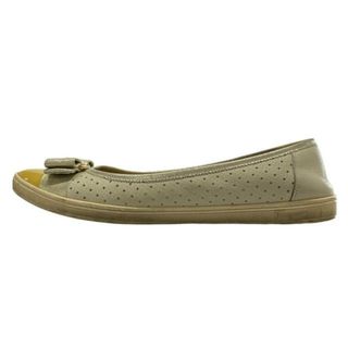 サルヴァトーレフェラガモ(Salvatore Ferragamo)のFERRAGAMO/SalvatoreFerragamo(サルバトーレフェラガモ) フラットシューズ 7 1/2 M レディース ヴァラ アイボリー×ゴールド×イエロー リボン/パンチング レザー(その他)