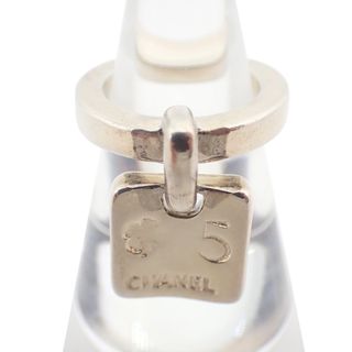 シャネル(CHANEL)のCHANEL/カメリア クローバー チャーム リング/10号/g537-64(リング(指輪))
