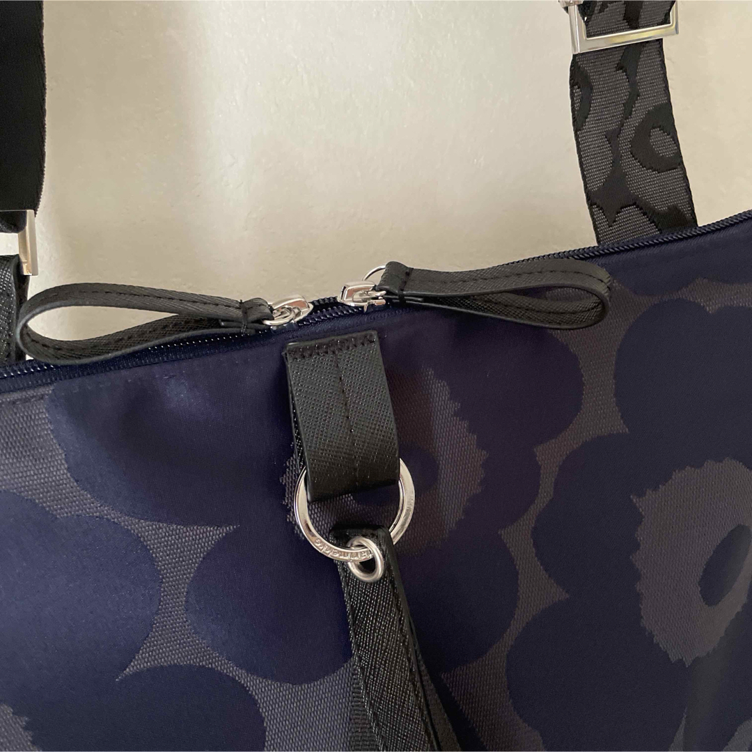 marimekko(マリメッコ)のmarimekkoショルダーバッグ ウニッコ ネイビー マリメッコ レディースのバッグ(ショルダーバッグ)の商品写真
