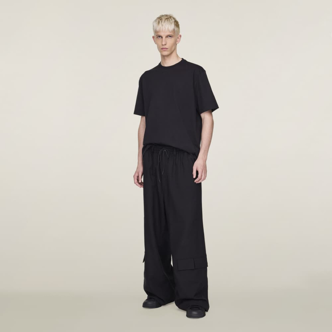 Y-3(ワイスリー)の■Y-3 ワイスリー グラフィック 半袖 Tシャツ Lサイズ ■ メンズのトップス(Tシャツ/カットソー(半袖/袖なし))の商品写真