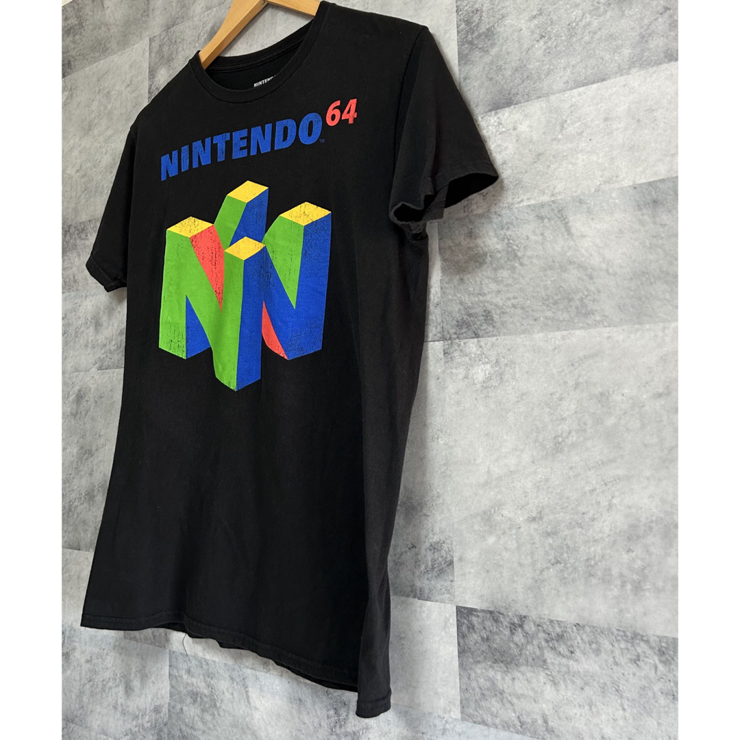 NINTENDO 64(ニンテンドウ64)のNINTENDO 64 任天堂 Tシャツ 半袖 ビッグプリント ヴィンテージ　M メンズのトップス(Tシャツ/カットソー(半袖/袖なし))の商品写真
