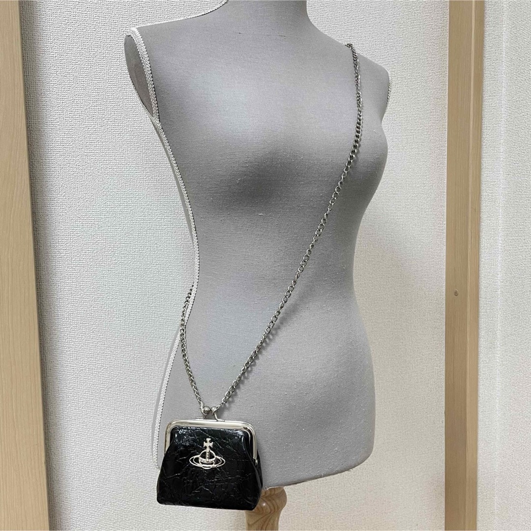 Vivienne Westwood(ヴィヴィアンウエストウッド)のヴィヴィアン がま口 チェーン付きコインケース ブラック レディースのファッション小物(コインケース)の商品写真