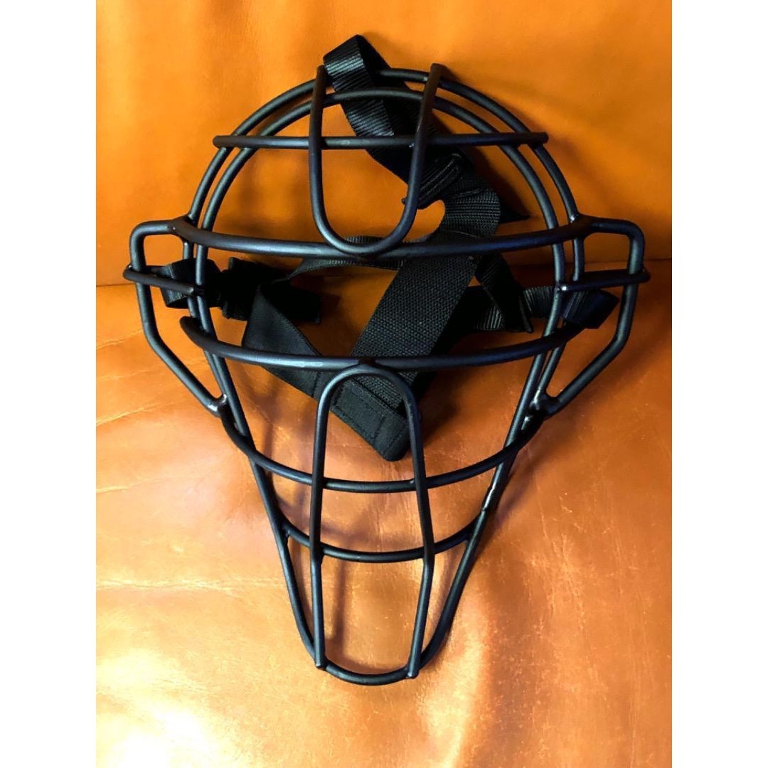 衝撃の激安コスパ・掘り出し物も wilson - 2025年アメリカ限定☆最上級本革アルミニウム製 マスク