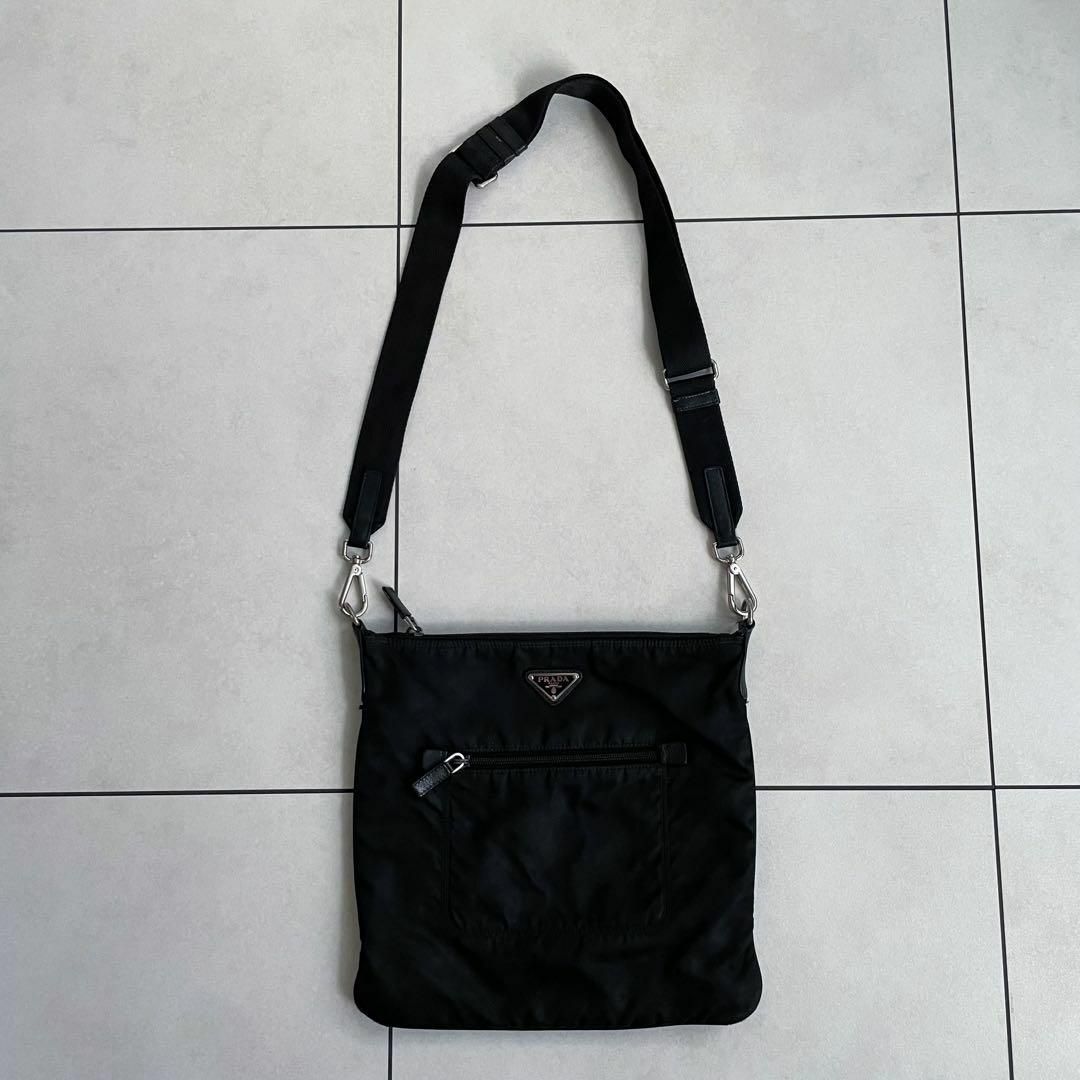 近年モデル【PRADA】プラダ ナイロン ショルダーバッグ BT0715 メンズのバッグ(ショルダーバッグ)の商品写真