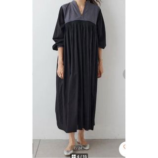 ビアズリー(BEARDSLEY)のタグ付き新品　ビアズリー バイカラーロングワンピ ギャザー　定価25,300(ロングワンピース/マキシワンピース)