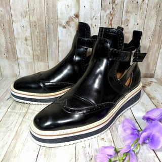 ザラ(ZARA)の【ZARA BASIC】厚底ブーツ☆アンクルベルト☆ウイングチップ☆40(ブーツ)