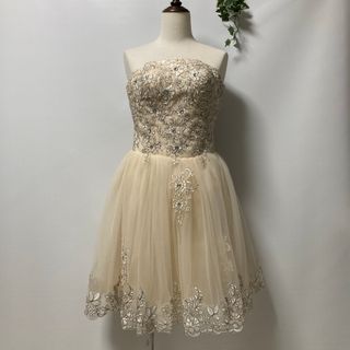チューブトップ 後ろ編み上げビーズ刺繍 ドレス