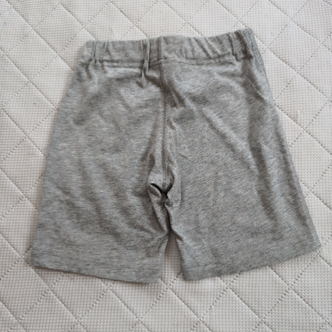 半ズボン　90   グレー キッズ/ベビー/マタニティのキッズ服男の子用(90cm~)(パンツ/スパッツ)の商品写真
