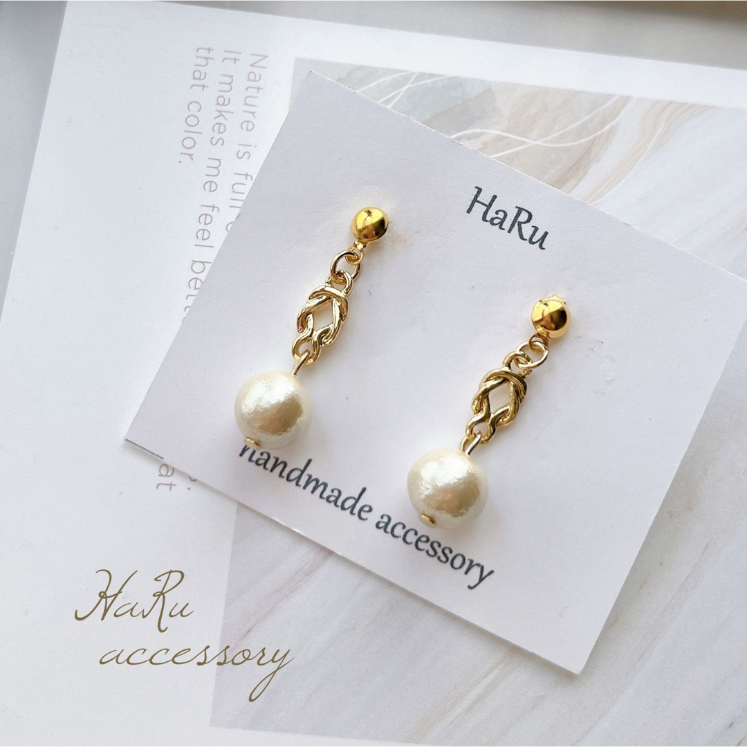 【 k1 】コットンパール ゴールド ハンドメイド ピアスorイヤリング ハンドメイドのアクセサリー(ピアス)の商品写真