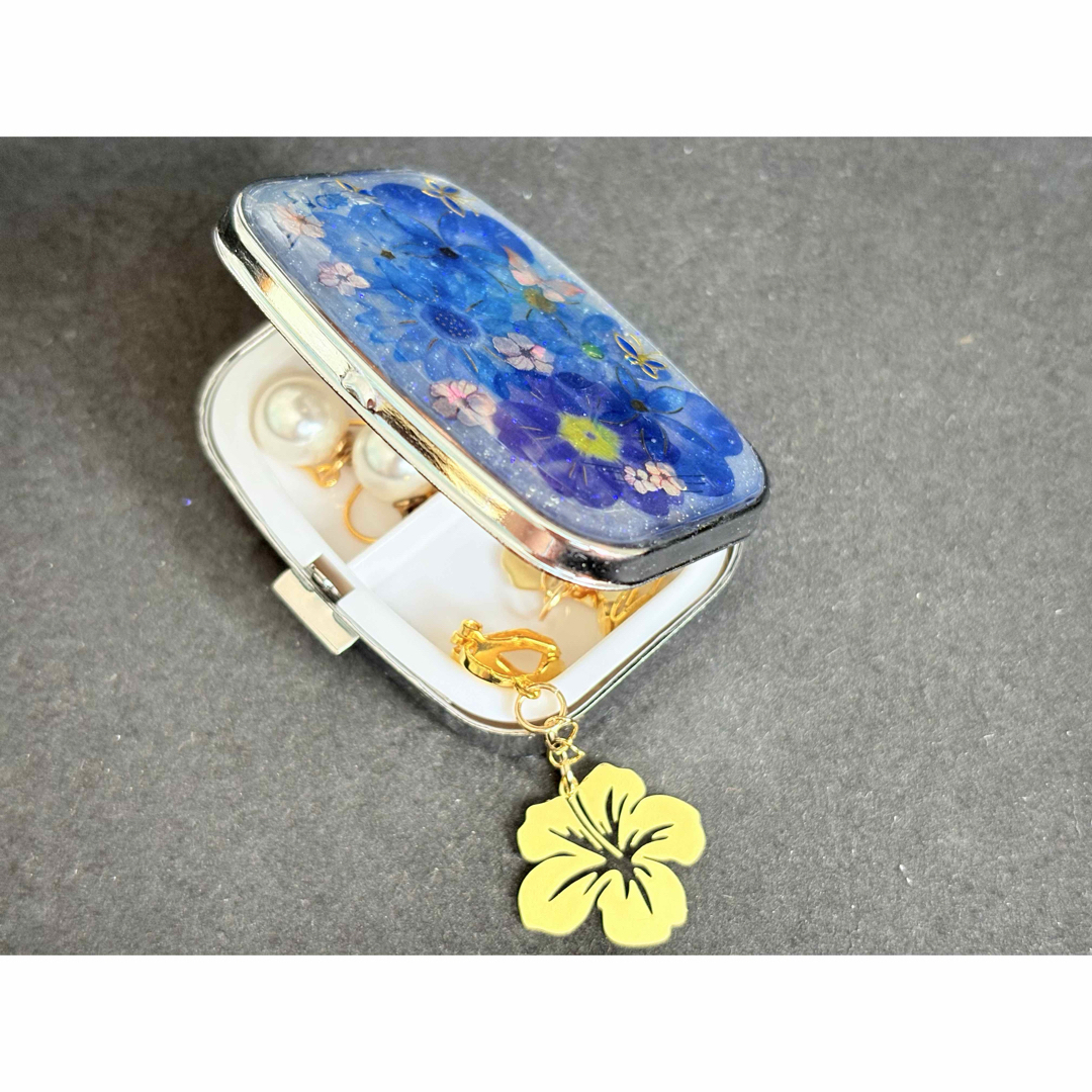 ハンドメイドピルケース　青花　No.90 インテリア/住まい/日用品のインテリア小物(小物入れ)の商品写真