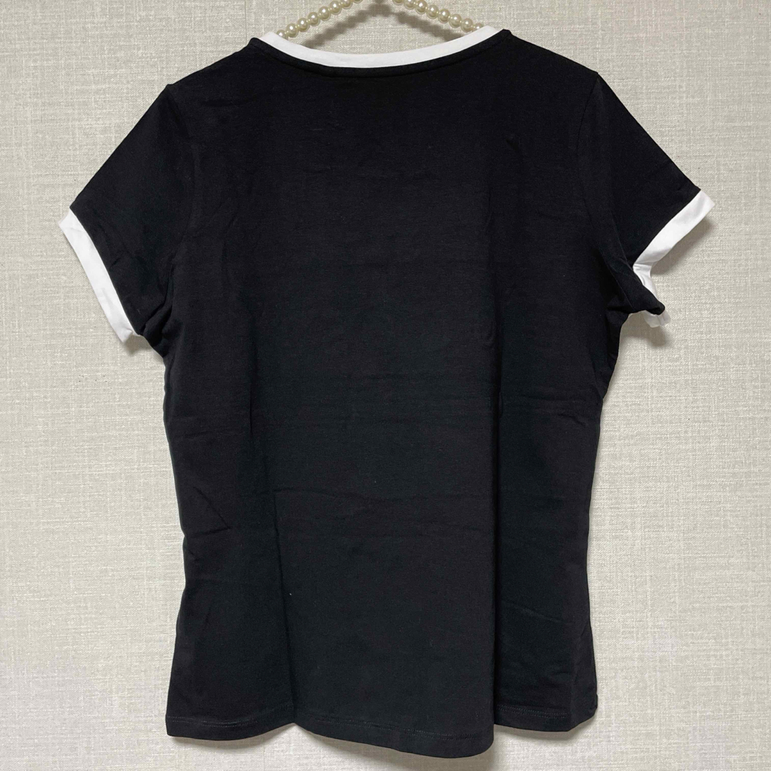 GUESS(ゲス)のGuess Embroidered Logo Short Sleeve Tシャツ レディースのトップス(Tシャツ(半袖/袖なし))の商品写真