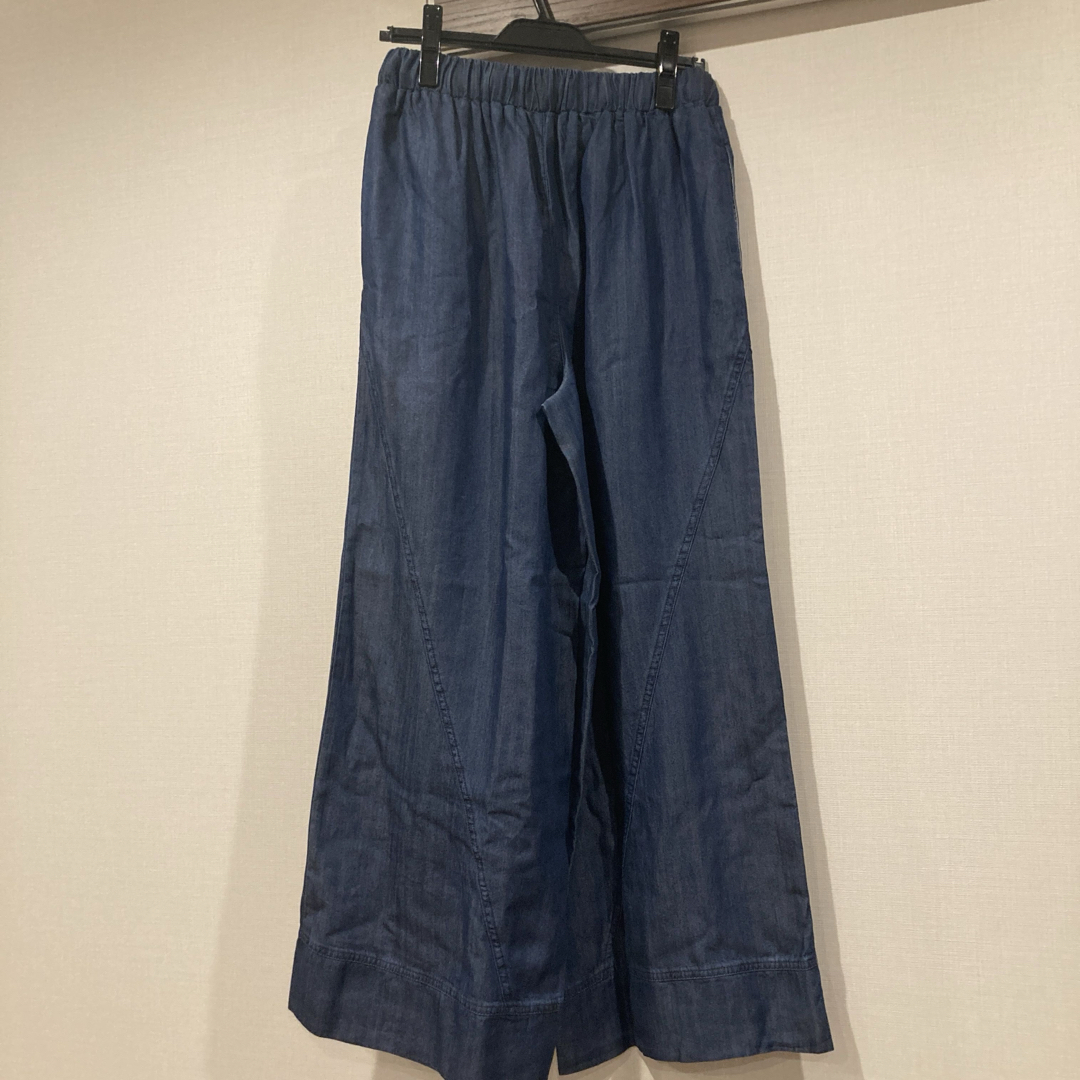 ★新品未使用★ワイドパンツ テンセルパンツ ブルー レディースのパンツ(カジュアルパンツ)の商品写真