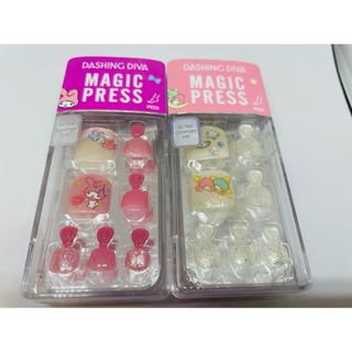 ダッシングディバ(DASHING DIVA)の新品 ダッシングディバ  サンリオ ネイルチップ ペティキュア足用フット 2個組(つけ爪/ネイルチップ)