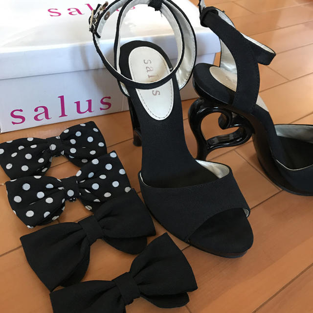 salus(サルース)のハートヒールサンダル♡39 24.5cm シューズクリップつき レディースの靴/シューズ(サンダル)の商品写真
