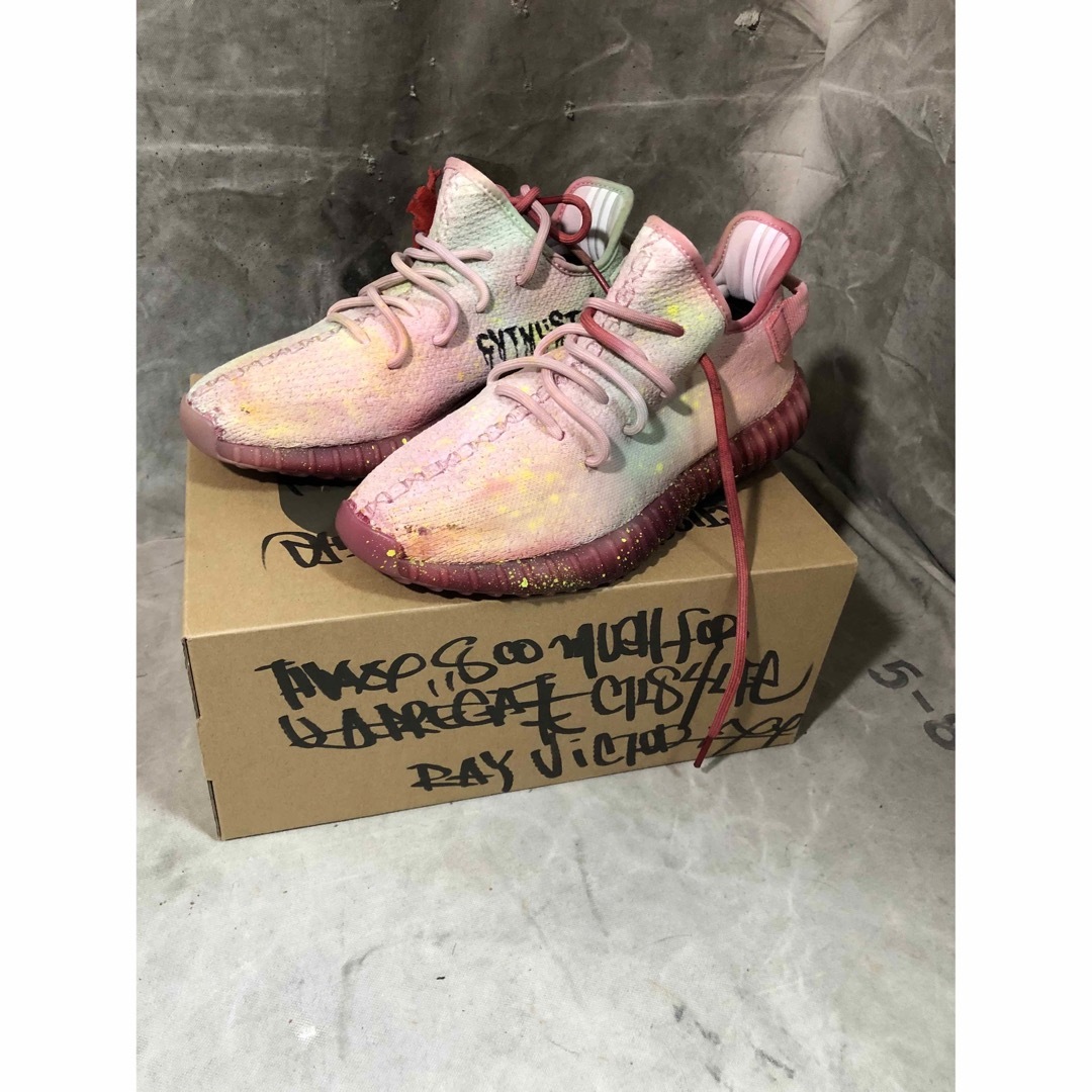 cvtvlist yeezy boost　カスタム　特注１点物 メンズの靴/シューズ(スニーカー)の商品写真