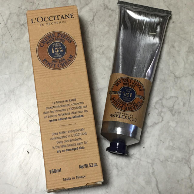 L'OCCITANE(ロクシタン)の[未使用］ロクシタン シアフットクリーム コスメ/美容のボディケア(フットケア)の商品写真