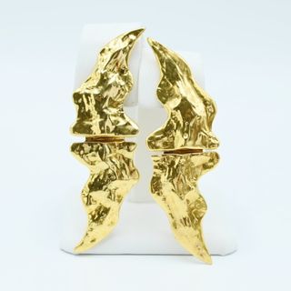 サンローラン(SAINT LAURENT)のYVES SAINT LAURENT イヴサンローラン リーフデザイン スイング GP イヤリング ゴールド K07-k038(イヤリング)