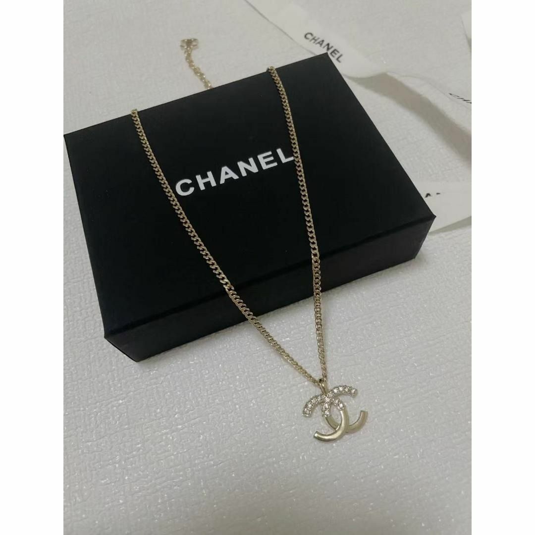 【限定販売】 CHANEL - by ダブルCロゴゴールドネックレスの通販 CHANEL アクセサリー
