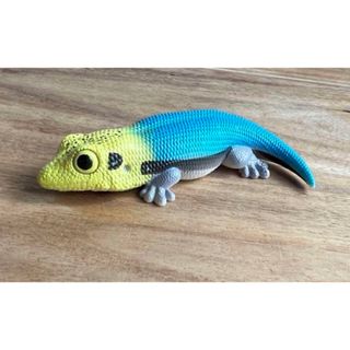【新品】ヒルヤモリの置物