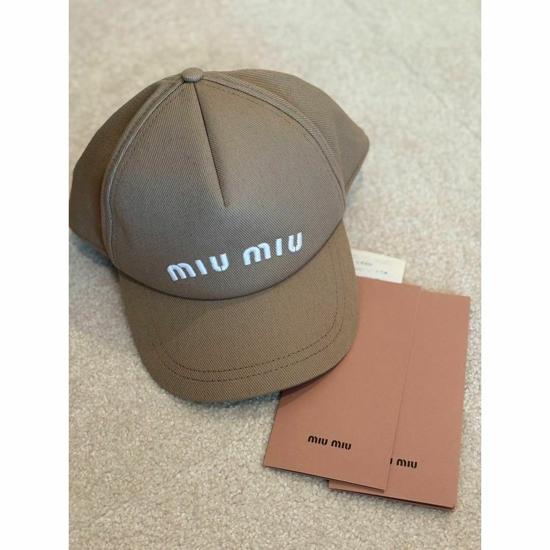 【激安アウトレット!】 - MIU MIU miu by ベースボールキャップの通販 ブラウン miu 帽子