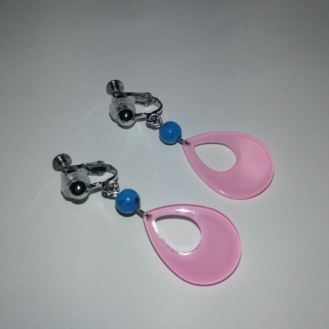 ハンドメイドターコイズイヤリング ハンドメイドのアクセサリー(イヤリング)の商品写真