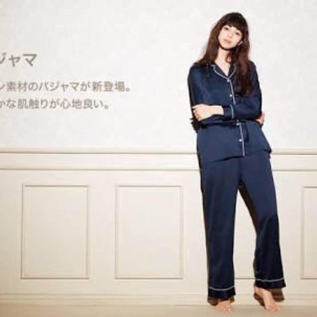 gu サテンパジャマ ネイビー L