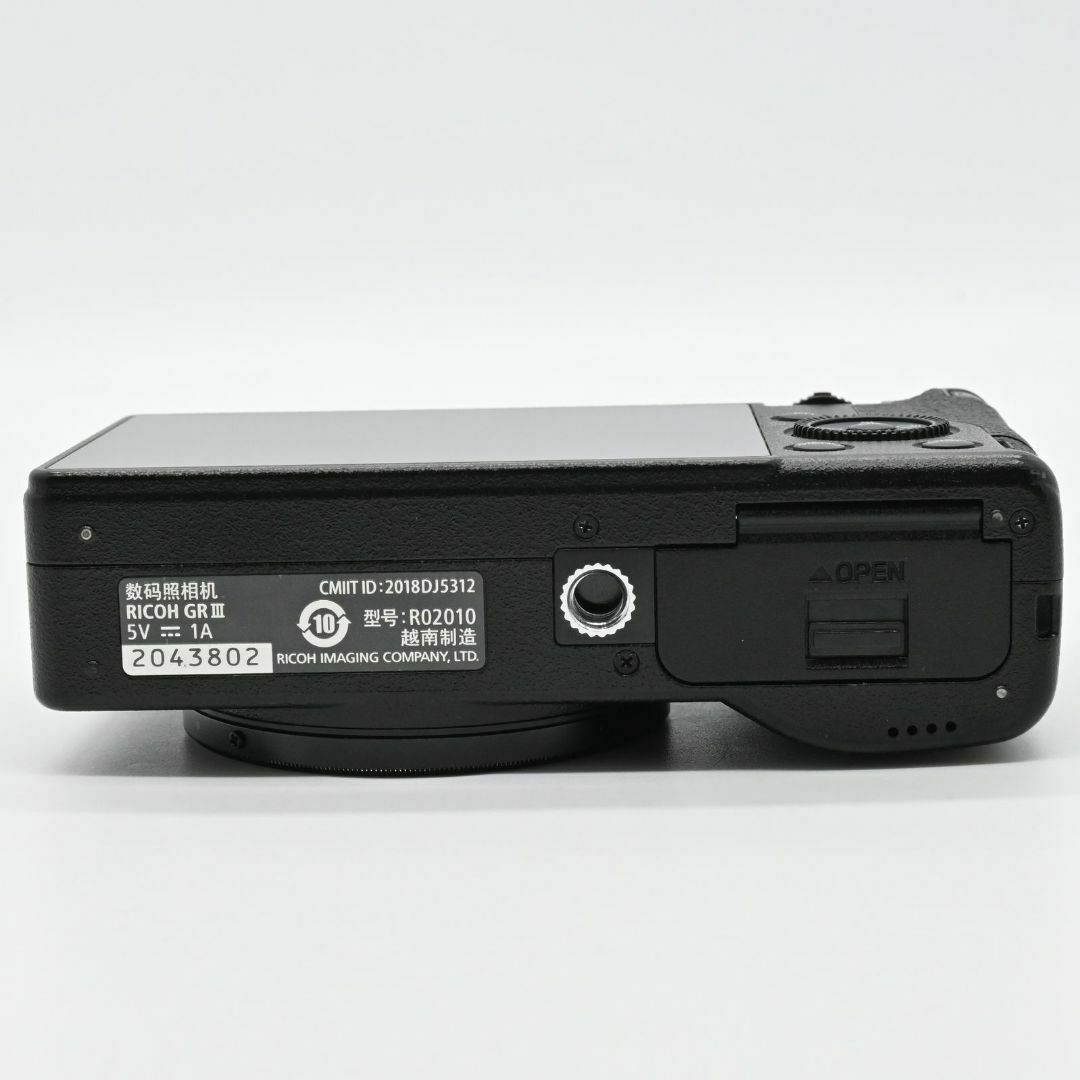RICOH GRⅢx GR3x 付属品完備 純正バッテリー3個付き ショット数