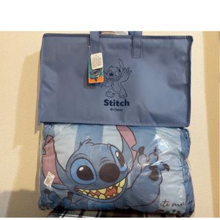リロアンドスティッチ(リロ&スティッチ)の【新品】リロ&スティッチ　ひんやり枕　収納バッグ付き(キャラクターグッズ)