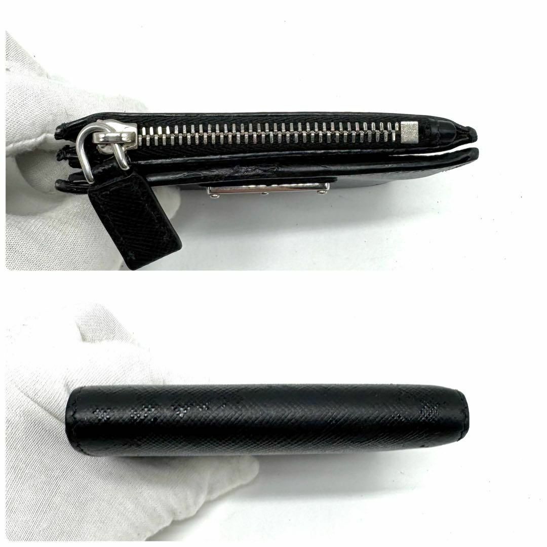 未使用級】現行 プラダ 二つ折り財布 サフィアーノレザー 三角