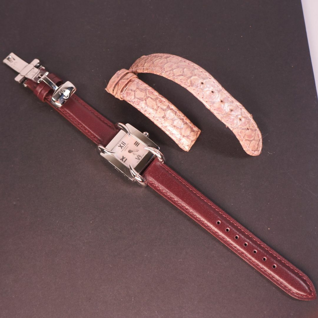 CHARRIOL(シャリオール)の【稼働品】シャリオール KUCHCS 新品ベルト　電池交換済 レディースのファッション小物(腕時計)の商品写真