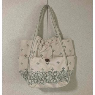 キャンパス　トートバッグ　グラニーバッグ(トートバッグ)