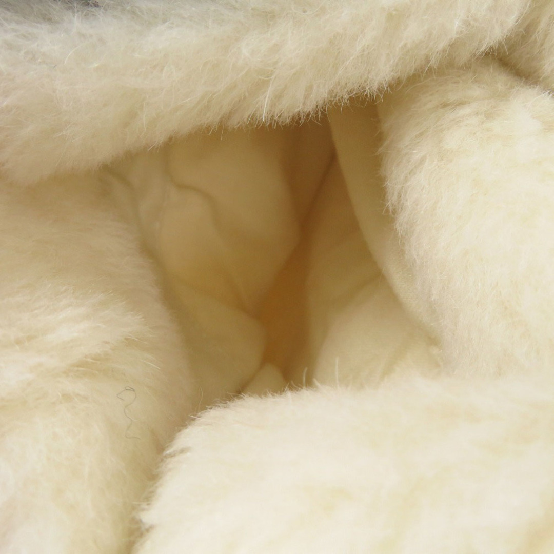 Max Mara(マックスマーラ)の新品同様 マックスマーラ テディベア ケープ 23473607336 SM ポンチョ アルパカ ホワイト 0618【中古】MAX MARA レディースのジャケット/アウター(ポンチョ)の商品写真