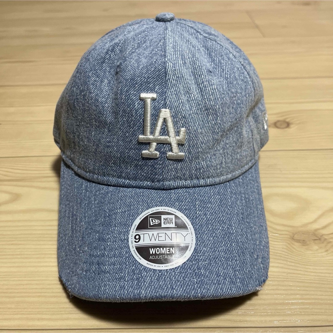NEW ERA(ニューエラ)のニューエラ　NEW ERA　LAドジャース　ブルーデニム　ホワイトロゴ レディースの帽子(キャップ)の商品写真