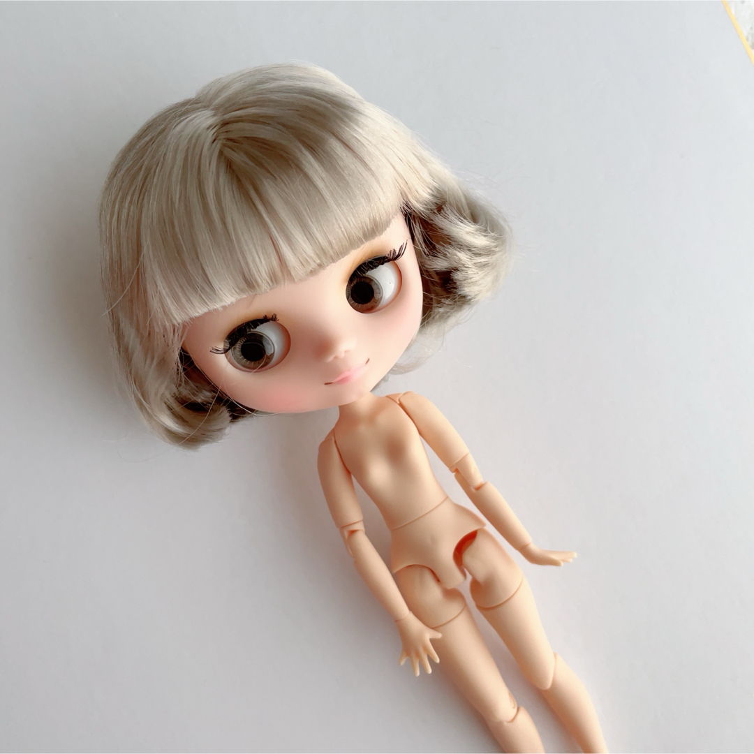 セール!アイシードール シルバーブロンド ハンドメイドのぬいぐるみ/人形(人形)の商品写真