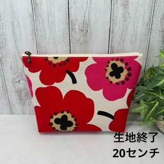 マチあり20cmファスナーポーチ　北欧調花柄　レッド　ハンドメイドマルチポーチ(ポーチ)