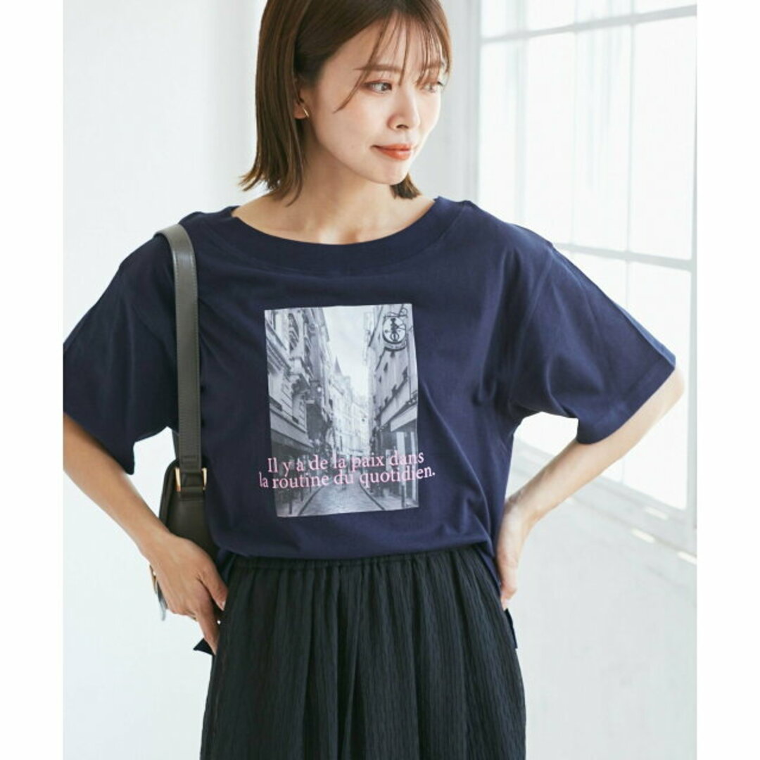 Rope' Picnic(ロペピクニック)の【ホワイト系（11）】オフショルプリントハーフスリーブTシャツ レディースのトップス(カットソー(長袖/七分))の商品写真