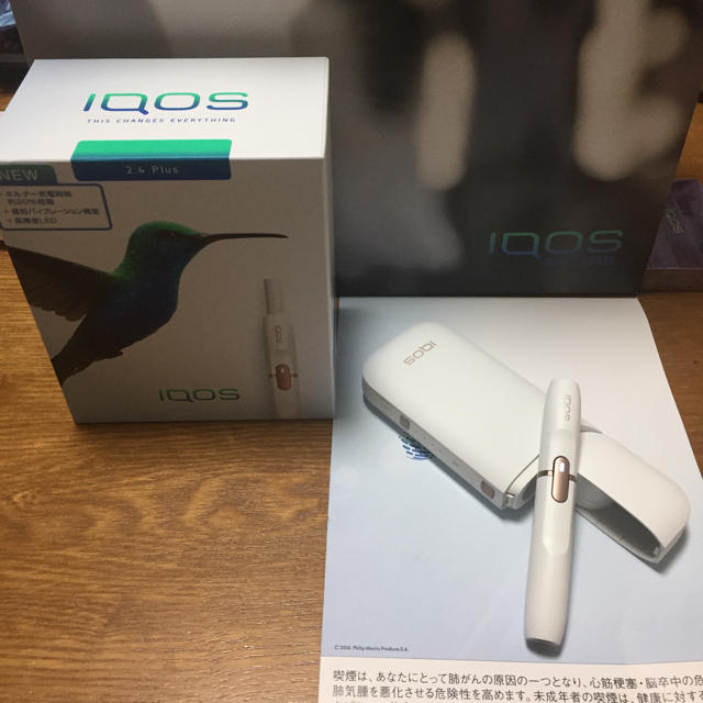 アイコス 2.4plus ホワイト 中古 早い者勝ち メンズのファッション小物(タバコグッズ)の商品写真