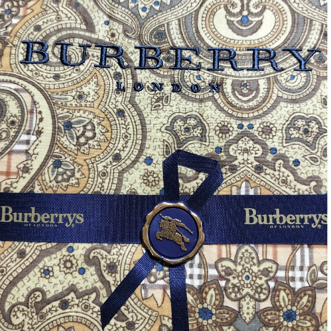 BURBERRY - バーバリー ダウンケット 羽毛肌掛け布団の通販 by