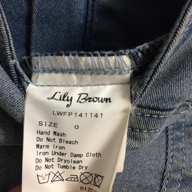 Lily Brown(リリーブラウン)のLily Brown ハイウエストデニムパンツ レディースのパンツ(デニム/ジーンズ)の商品写真