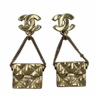 シャネル(CHANEL)のCHANEL シャネル イヤリング マトラッセ ココマーク アクセサリー スイング GP    02P ゴールド レディース 約26.9g 美品 2002年【中古品】(イヤリング)