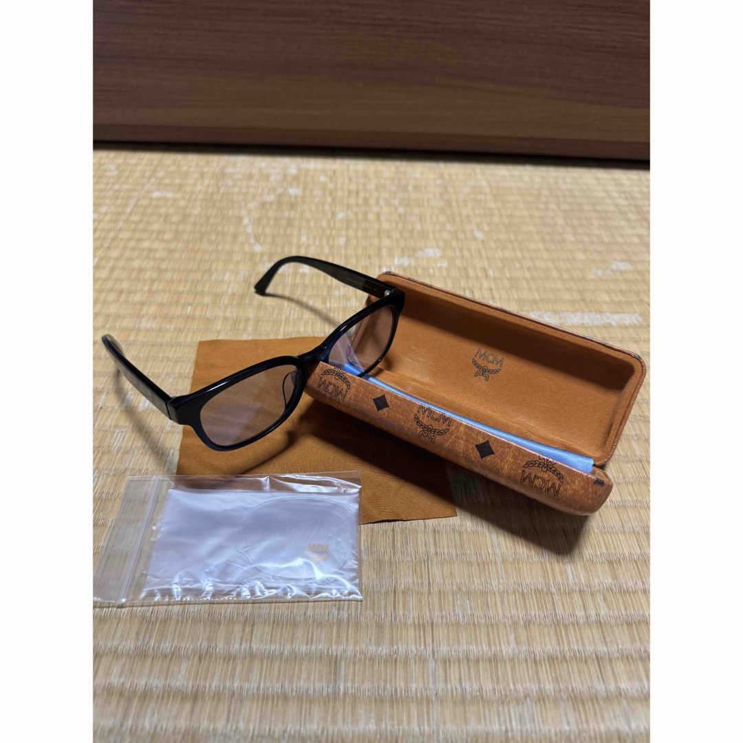 【12月スーパーSALE 15%OFF】 MCM - MCM サングラス ma's by ケース付きの通販 ブルーレンズ 小物