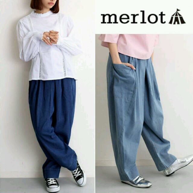 merlot(メルロー)の今季デニム♡メルロー アシンメトリーポケット ワイドデニム 紺 レディースのパンツ(デニム/ジーンズ)の商品写真