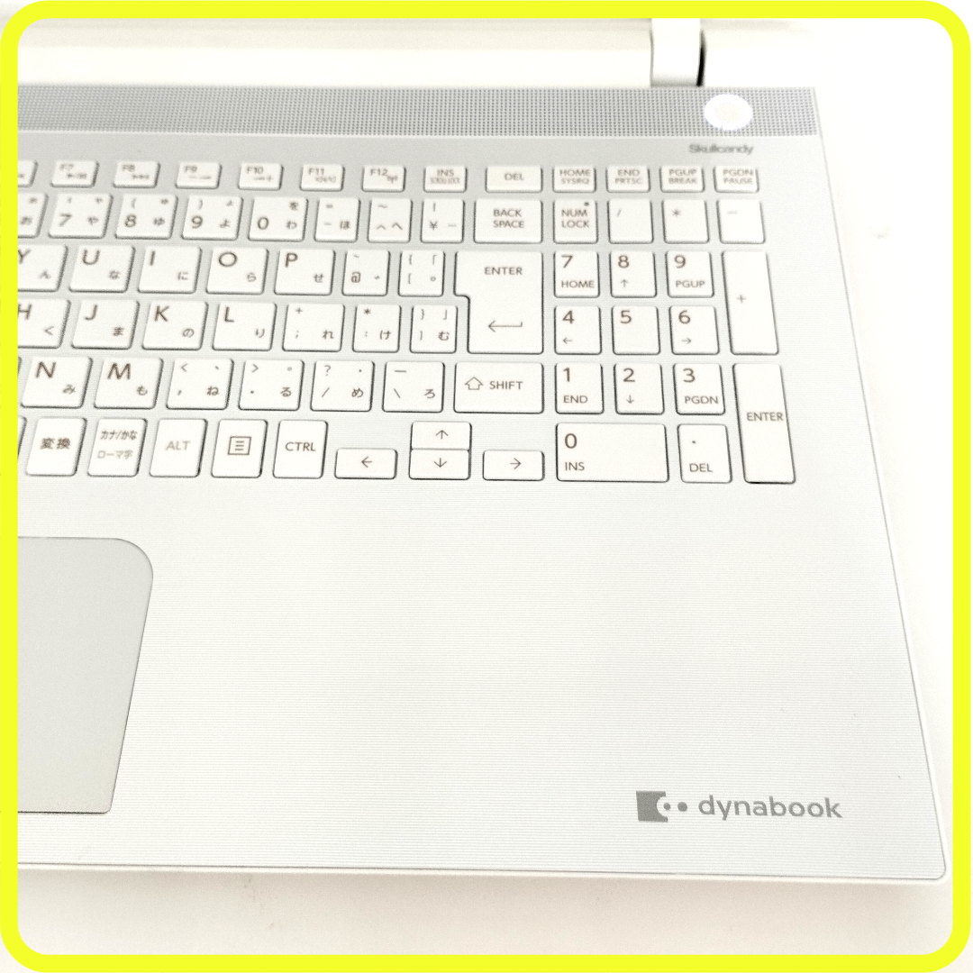東芝 - 美品 白 新品SSD256⭐️windows11ノートパソコン