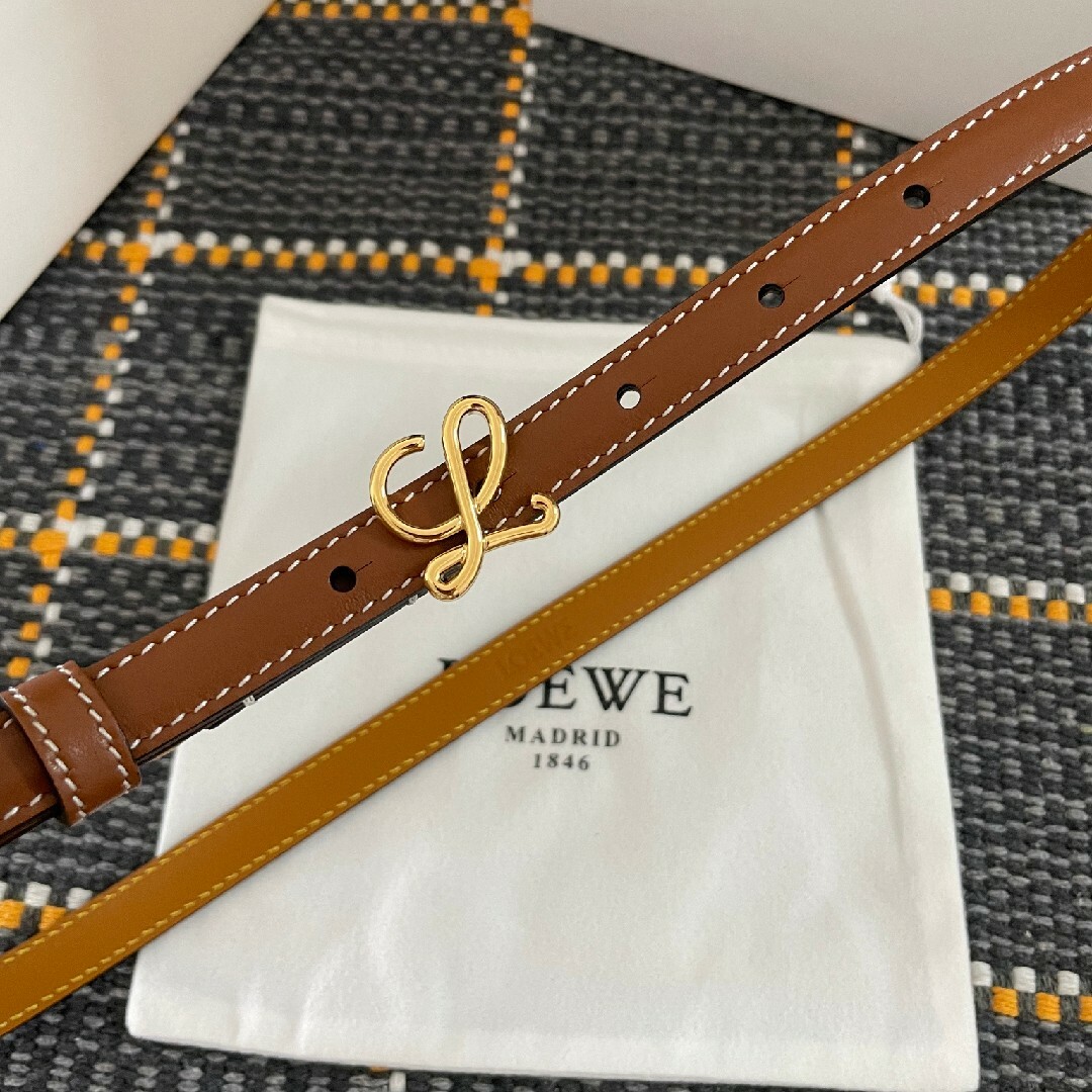 【初売り】 - LOEWE ロエベ レディース75から85 95*1.5cm ベルトブラウン 小物