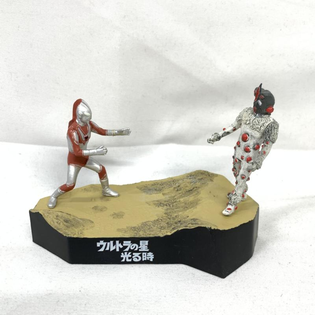 Amazon.co.jp: 名鑑 ウルトラ怪獣戯画 ウルトラ兄弟激闘史III 2