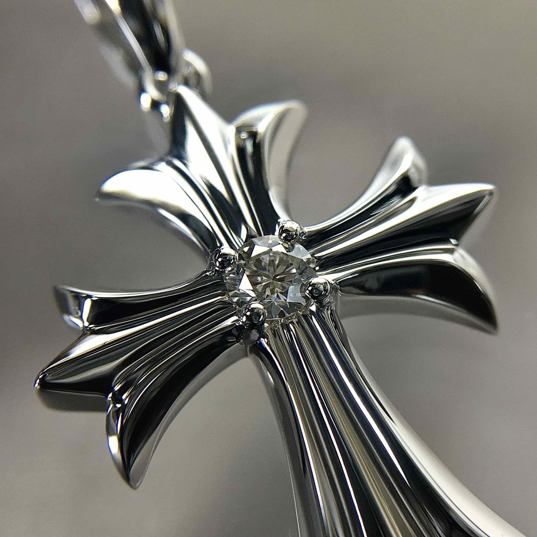 Pt950 地金クロスTOPダイヤ付 《中》 Pt950 地金クロスTOPダイヤ付 《中》 アクセサリー