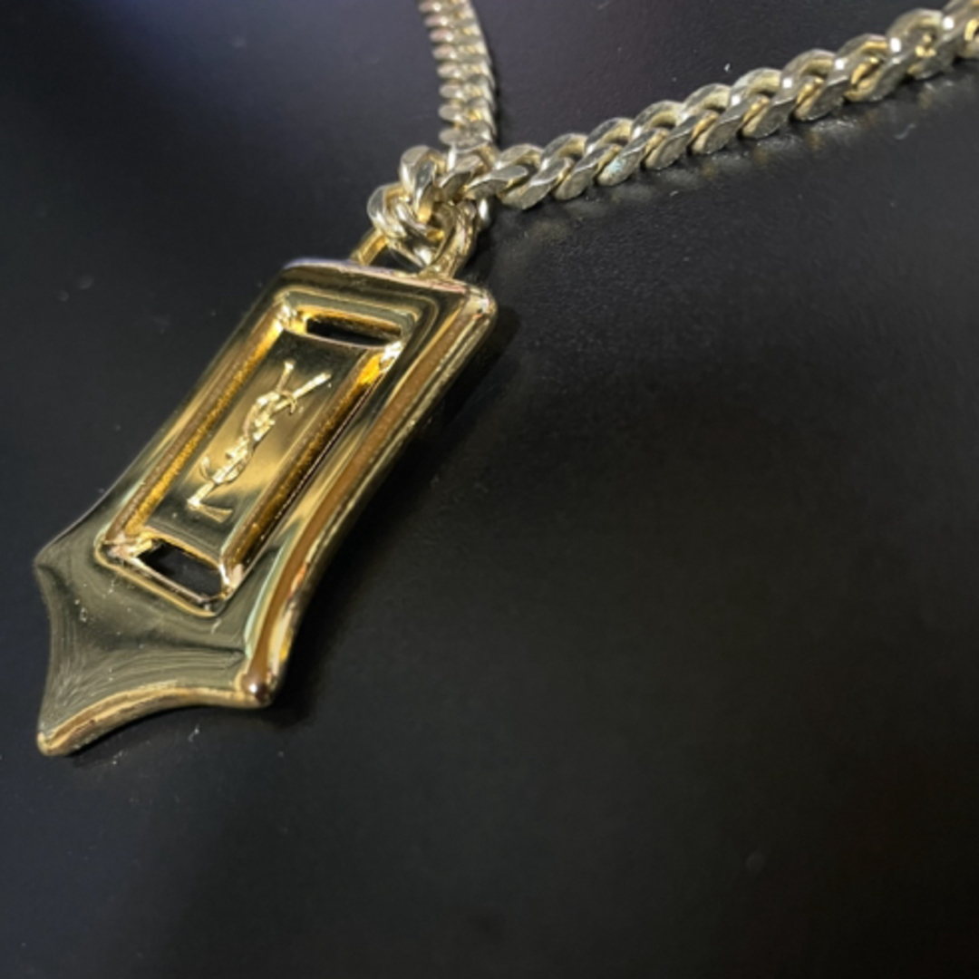 Yves Saint Laurent(イヴサンローラン)のイブサンローラン　チャーム　パーツ　ネックレス　　一点のみ　K18GP   GF メンズのアクセサリー(ネックレス)の商品写真