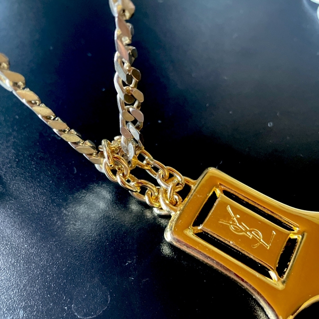 Yves Saint Laurent(イヴサンローラン)のイブサンローラン　チャーム　パーツ　ネックレス　　一点のみ　K18GP   GF メンズのアクセサリー(ネックレス)の商品写真