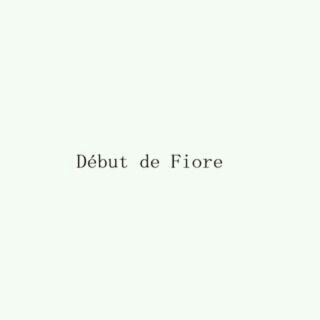 デビュードフィオレ(Debut de Fiore)のDebut de Fiore♡マルチビジューボタンカーディガン(カーディガン)