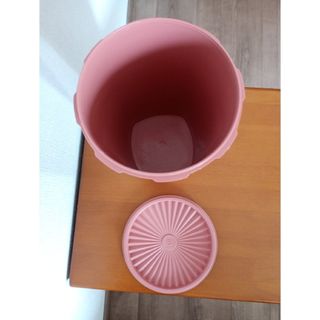 Tupperware